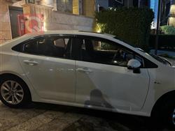 تۆیۆتا کۆرۆلا